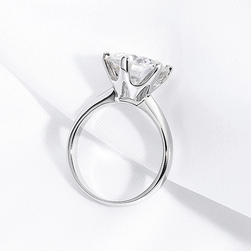 Alba Ring (10CT)