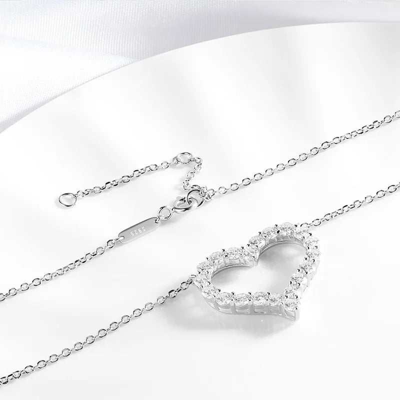 Luminary Necklace (0.3-2CT)