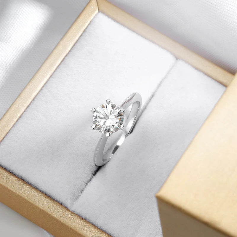 Alba Ring (10CT)